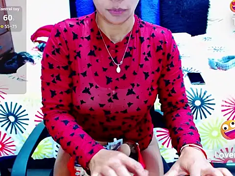 DulceMaria ik online show from 10/18/25, 05:21