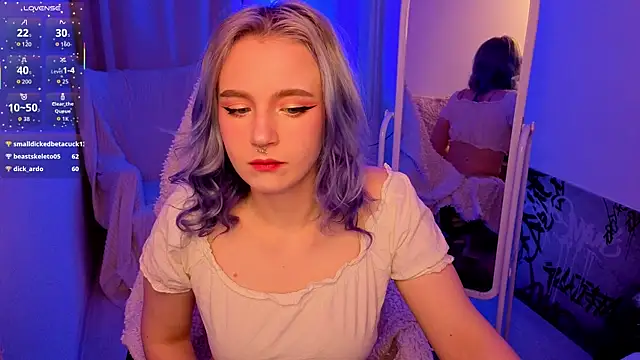 AleksaDivine online show from 11/28/25, 09:28