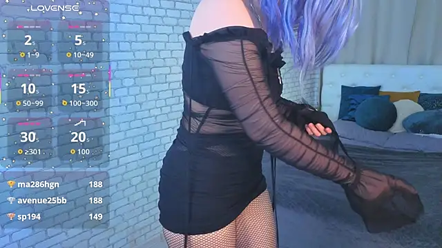 AleksaDivine online show from 12/04/25, 09:34