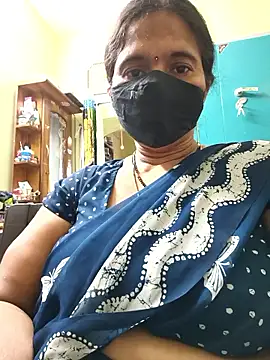 hot-telugu-queen online show from 12/17/25, 07:25