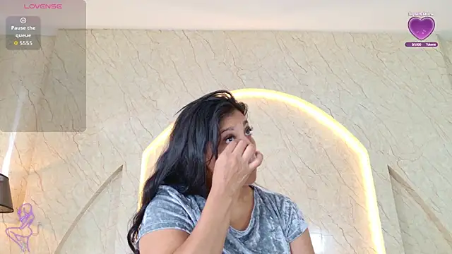 Antonella Russo1 online show from 05/08/26, 01:49