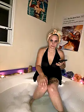 Goddesslillianrosee online show from 10/23/25, 06:13