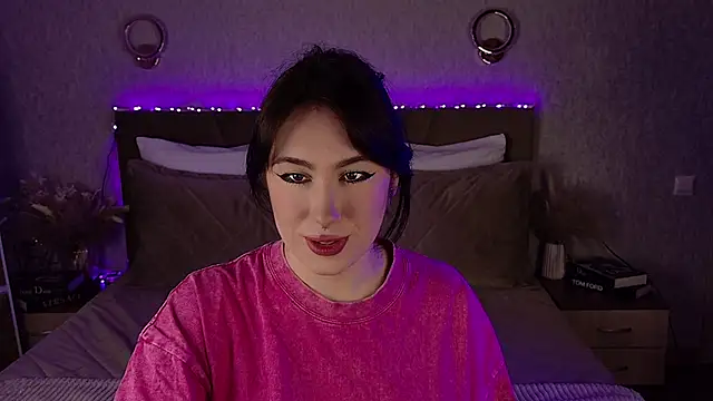 Busty Lina online show from 10/18/25, 05:10