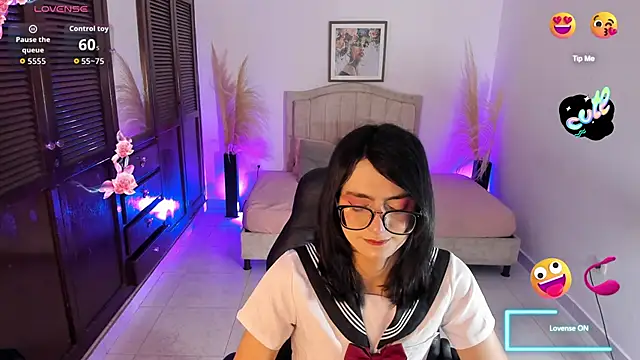 Noah Cherry online show from 10/28/25, 05:11