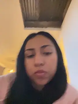 Snapshot of lexrivas99 chatting on 10/22/25, 04:35 lexrivas99 online show from 10/22/25, 04:35