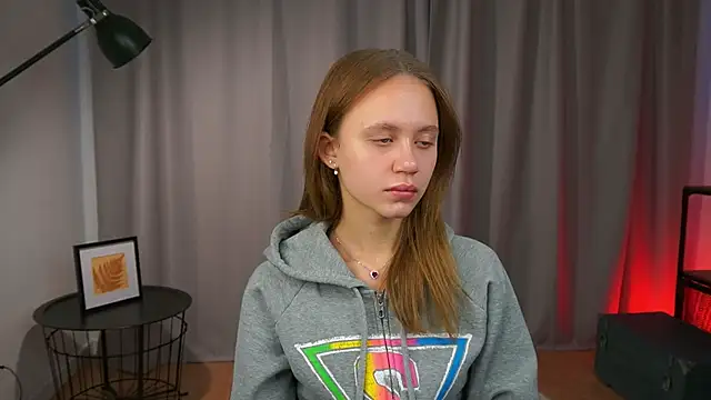 Snapshot of SageRodocker chatting on 10/25/25, 03:14 SageRodocker online show from 10/25/25, 03:14