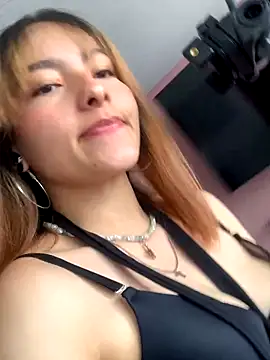 Catia Pink online show from 10/20/25, 07:36