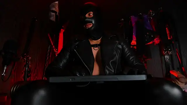 Master Connor BDSM online show from 07/04/26, 01:06