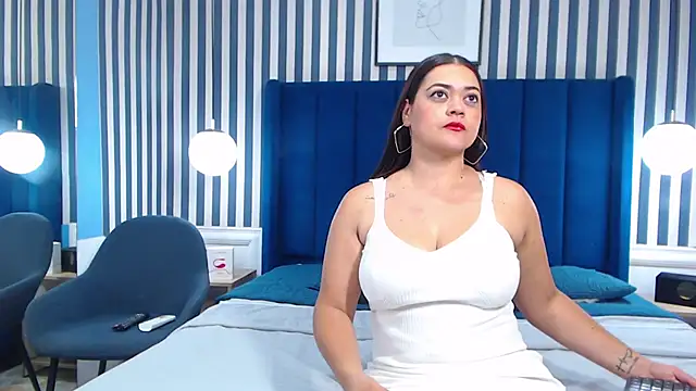 MadisonWillis online show from 10/21/25, 01:39