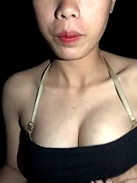 Lily-2k online show from 10/27/25, 01:26