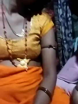 Snapshot of Hot_Lilly02 chatting on 11/04/25, 08:19 Hot Lilly02 online show from 11/04/25, 08:19