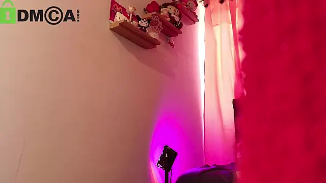 Lunaira Deep online show from 07/28/26, 07:39