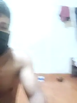 Snapshot of bullamon6549 chatting on 11/08/25, 04:29 bullamon6549 online show from 11/08/25, 04:29