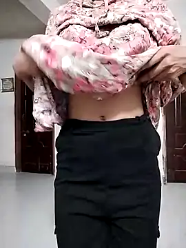 Snapshot of Ratri-Biswas chatting on 11/06/25, 04:41 Ratri-Biswas online show from 11/06/25, 04:41