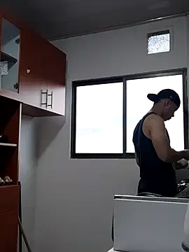 Carlomorelo online show from 10/25/25, 10:04