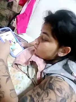 Cubanitaxxx online show from 12/03/25, 05:55