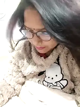 Snapshot of Vanshika1432 chatting on 11/20/25, 07:57 Vanshika1432 online show from 11/20/25, 07:57