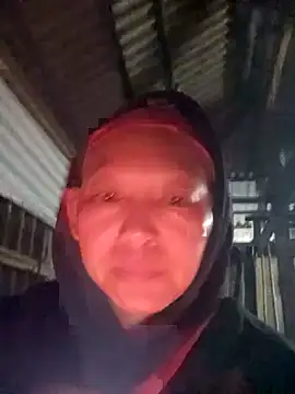 Snapshot of nui-show chatting on 11/14/25, 09:02 nui-show online show from 11/14/25, 09:02