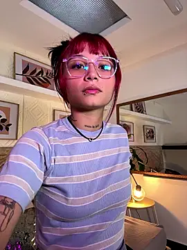 Emma duff online show from 07/18/26, 08:01