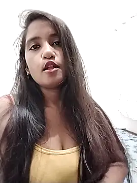 Beauty maya online show from 10/18/25, 03:35