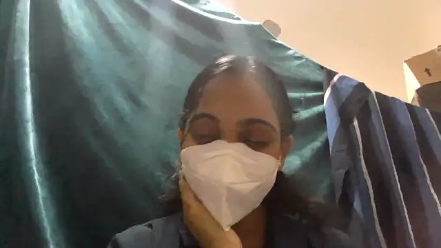 Snapshot of shainiasha1 chatting on 06/02/26, 05:26 shainiasha1 online show from 06/02/26, 05:26