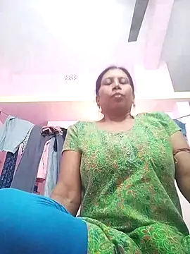 cute janvi26 online show from 11/06/25, 07:20