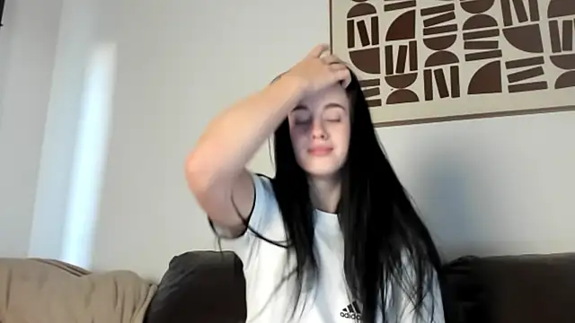 Snapshot of LexiSinnn chatting on 11/01/25, 05:31 LexiSinnn online show from 11/01/25, 05:31