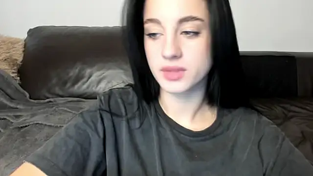 Snapshot of LexiSinnn chatting on 11/02/25, 05:32 LexiSinnn online show from 11/02/25, 05:32