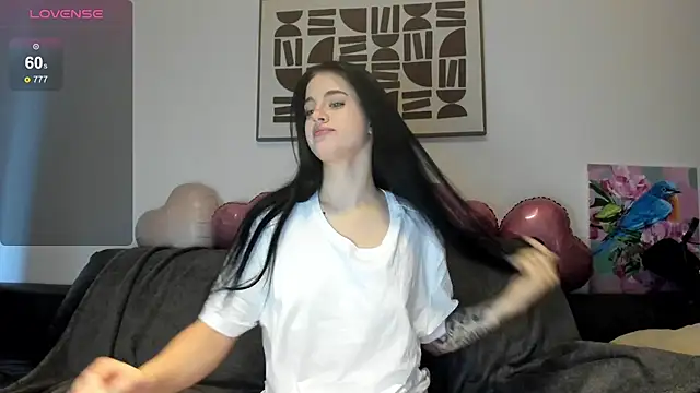 Snapshot of LexiSinnn chatting on 11/27/25, 08:16 LexiSinnn online show from 11/27/25, 08:16