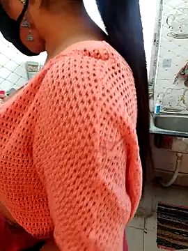 Cuty-Lina online show from 11/23/25, 08:03