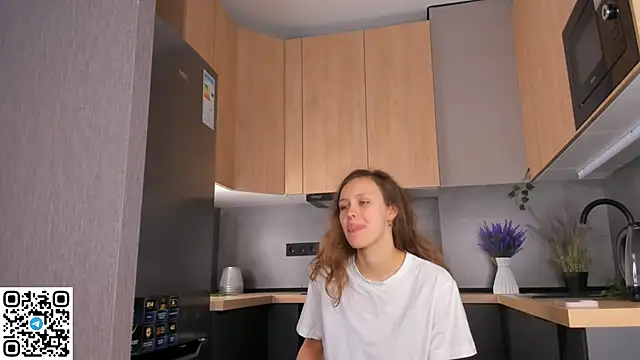 FoxFever online show from 11/24/25, 07:19