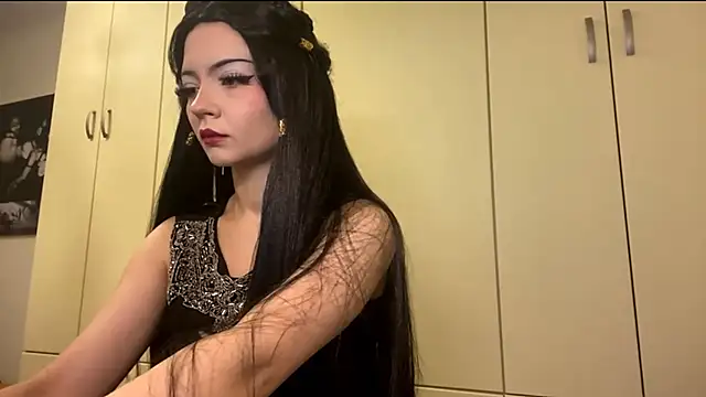 Snapshot of KellyAngie chatting on 10/18/25, 06:19 KellyAngie online show from 10/18/25, 06:19