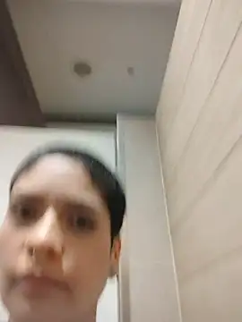 Snapshot of Natimiau chatting on 11/08/25, 05:56 Natimiau online show from 11/08/25, 05:56