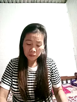 tabby-cat11 online show from 10/28/25, 04:20