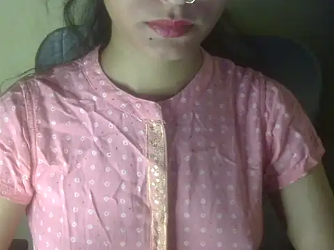 Shezi N online show from 05/13/26, 01:52