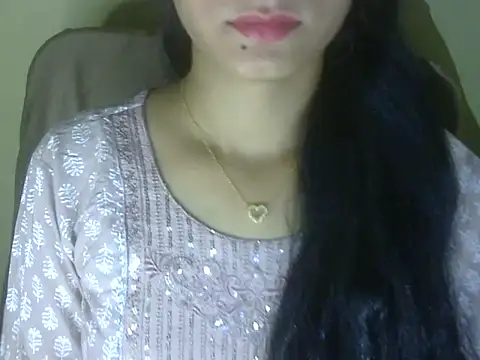 Shezi N online show from 06/17/26, 03:13