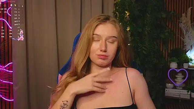 PriscillaPowell online show from 12/20/25, 09:44