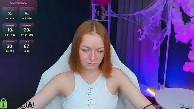 cherry fever online show from 10/28/25, 02:48