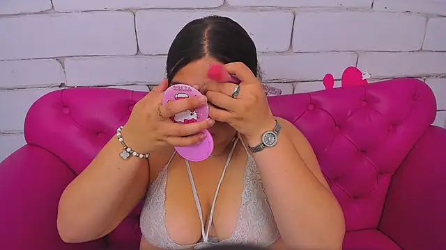 SoftLilyy online show from 10/22/25, 10:53