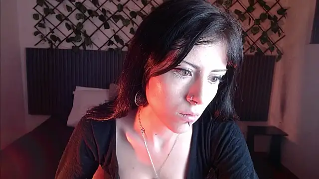 Dark Niight  online show from 04/19/26, 01:10