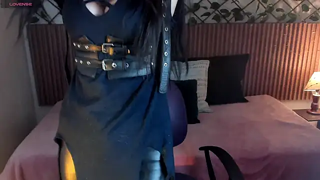 Dark Niight  online show from 05/20/26, 02:56