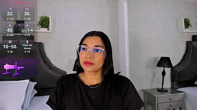 katemooss online show from 10/22/25, 12:16