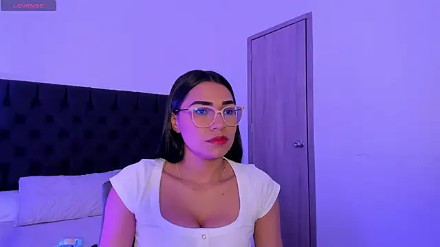 katemooss online show from 10/24/25, 12:52