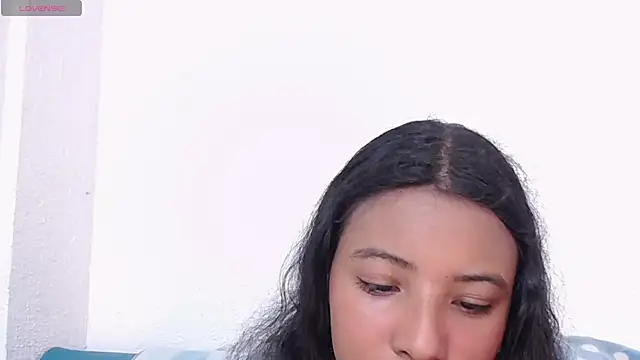 Zoe Rider online show from 10/25/25, 12:45