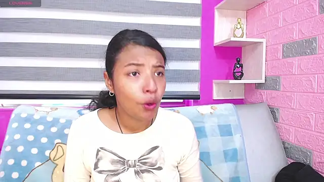 Zoe Rider online show from 12/04/25, 12:36