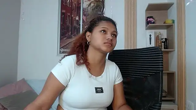 miel alisha online show from 05/30/26, 01:08