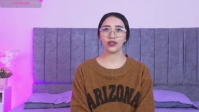 GabbieHill online show from 10/25/25, 07:52