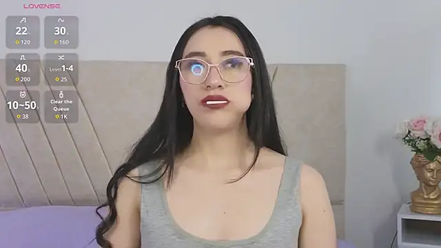 GabbieHill online show from 11/05/25, 08:09