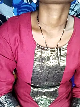 Snapshot of sarika-telugu chatting on 11/13/25, 03:55 sarika-telugu online show from 11/13/25, 03:55