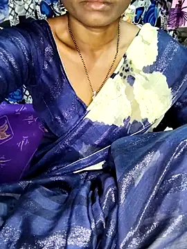 Snapshot of sarika-telugu chatting on 11/28/25, 03:20 sarika-telugu online show from 11/28/25, 03:20